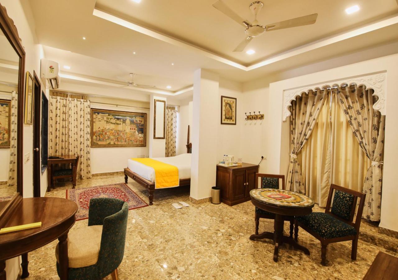 Bloom Boutique L Pichola Udaipur